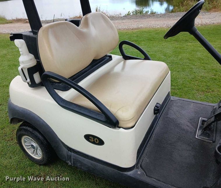 image for item DU6925 2018 Club Car Precedent golf cart