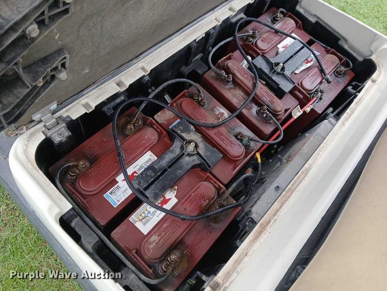 image for item DU6925 2018 Club Car Precedent golf cart