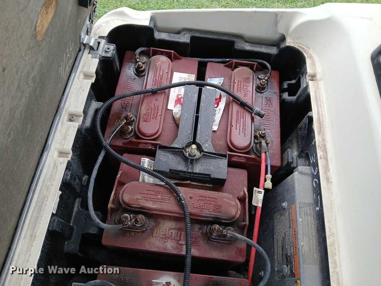 image for item DU6925 2018 Club Car Precedent golf cart