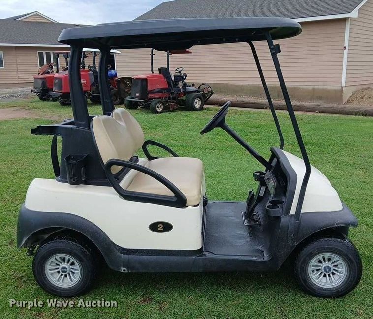 image for item DU6926 2017 Club Car Precedent golf cart