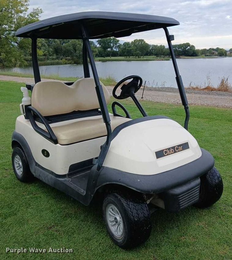image for item DU6928 2017 Club Car Precedent golf cart
