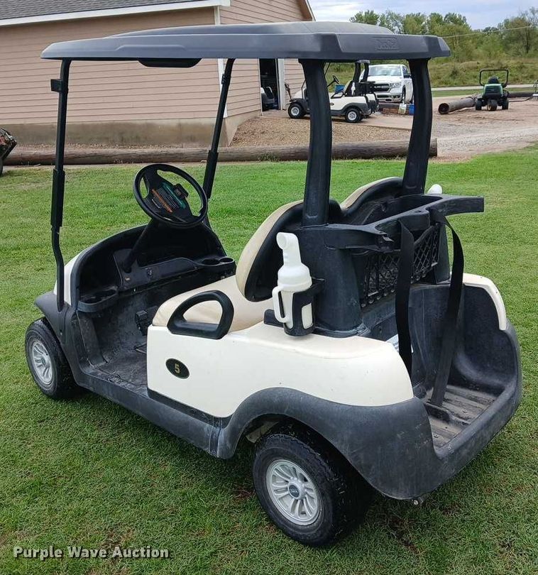 image for item DU6928 2017 Club Car Precedent golf cart