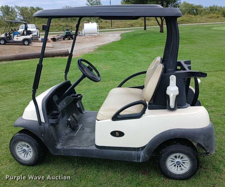image for item DU6928 2017 Club Car Precedent golf cart