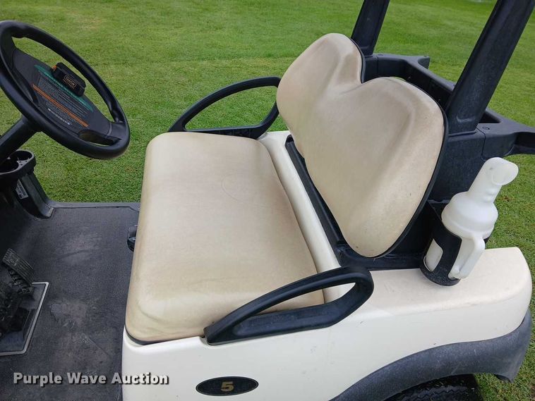 image for item DU6928 2017 Club Car Precedent golf cart