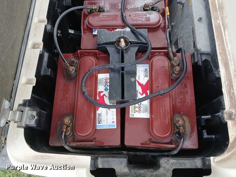 image for item DU6928 2017 Club Car Precedent golf cart