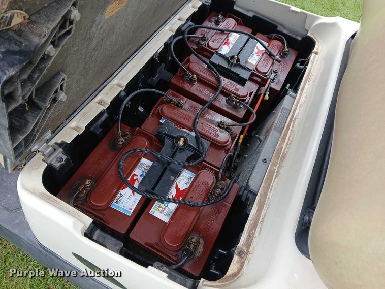 image for item DU6928 2017 Club Car Precedent golf cart