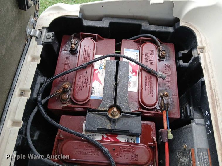 image for item DU6928 2017 Club Car Precedent golf cart