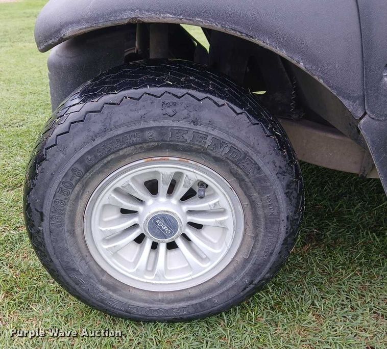 image for item DU6928 2017 Club Car Precedent golf cart