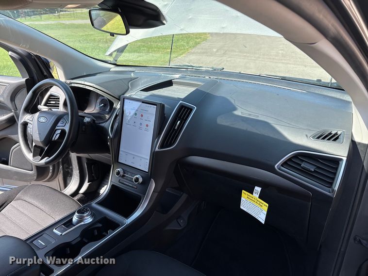 image for item DV5010 2024 Ford Edge SUV