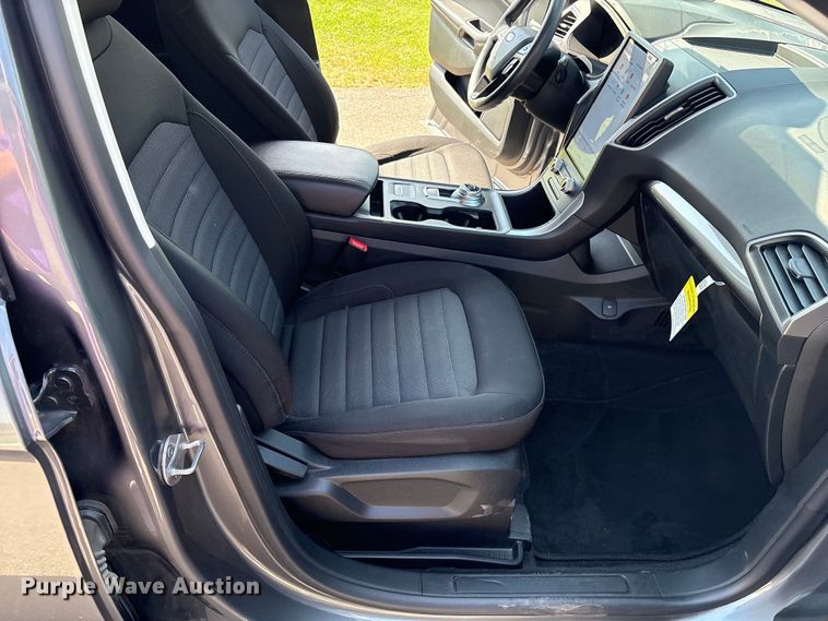 image for item DV5010 2024 Ford Edge SUV