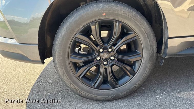 image for item DV5010 2024 Ford Edge SUV