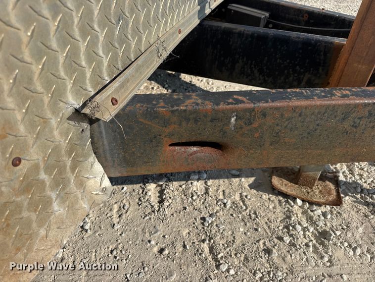 image for item DW6581 2007 Doolittle enclosed cargo trailer