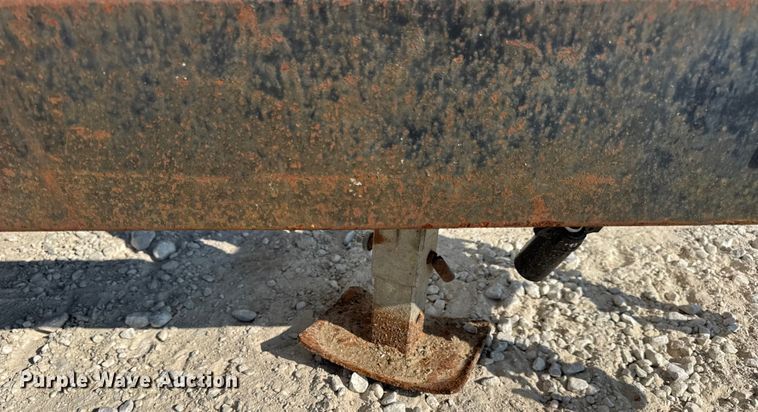 image for item DW6581 2007 Doolittle enclosed cargo trailer