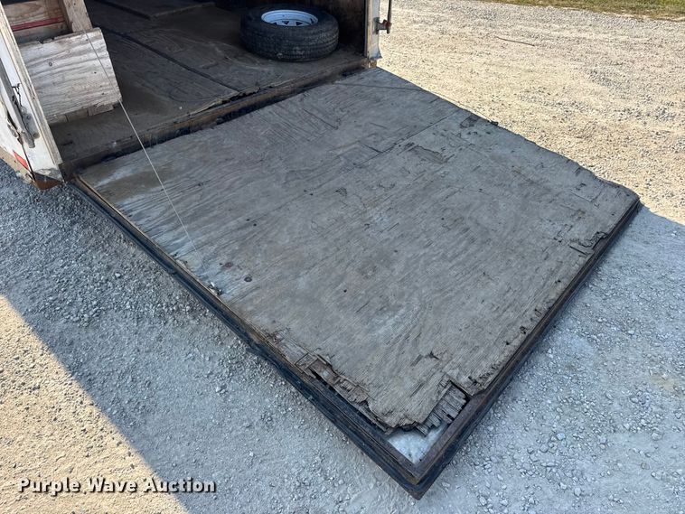 image for item DW6581 2007 Doolittle enclosed cargo trailer