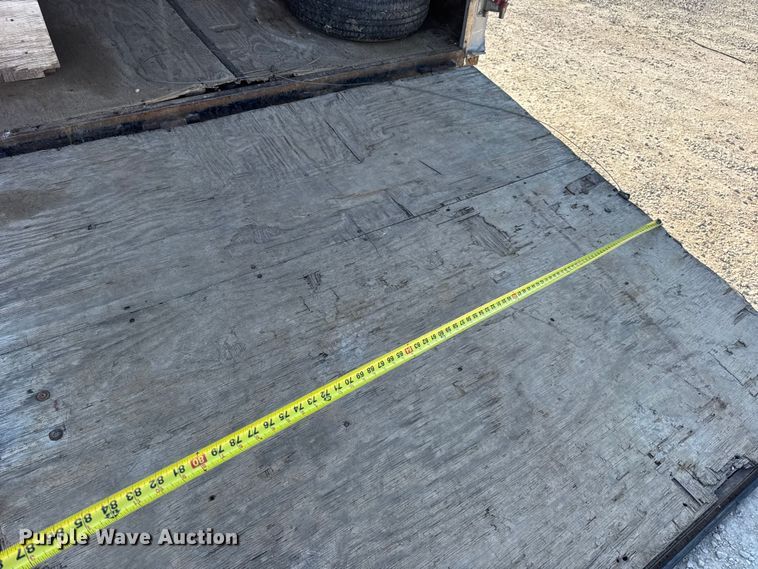 image for item DW6581 2007 Doolittle enclosed cargo trailer