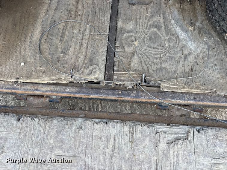 image for item DW6581 2007 Doolittle enclosed cargo trailer