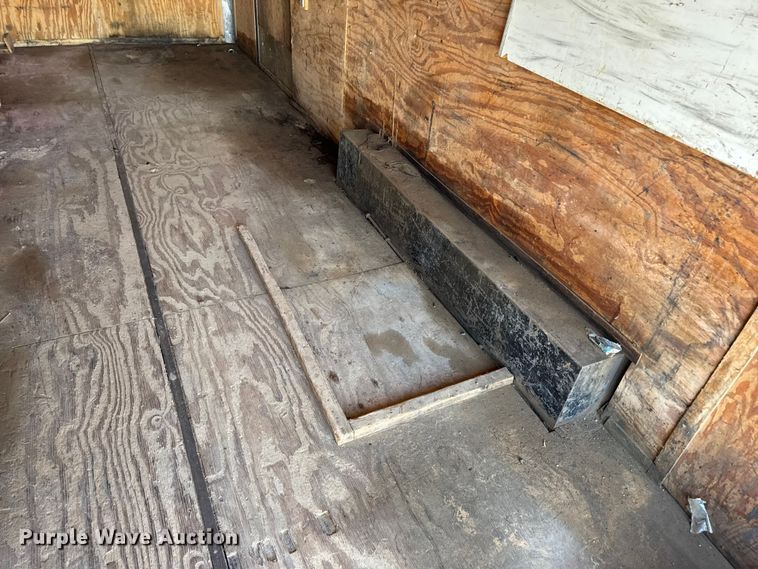 image for item DW6581 2007 Doolittle enclosed cargo trailer