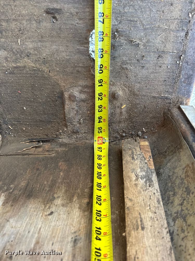 image for item DW6581 2007 Doolittle enclosed cargo trailer