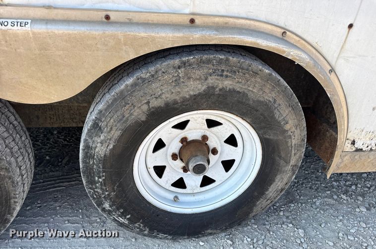 image for item DW6581 2007 Doolittle enclosed cargo trailer