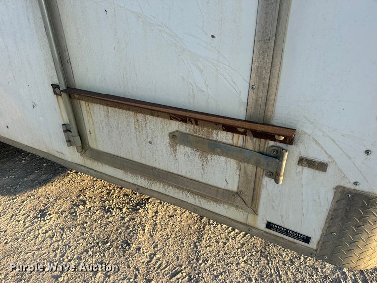image for item DW6587 2009 Doolittle enclosed cargo trailer