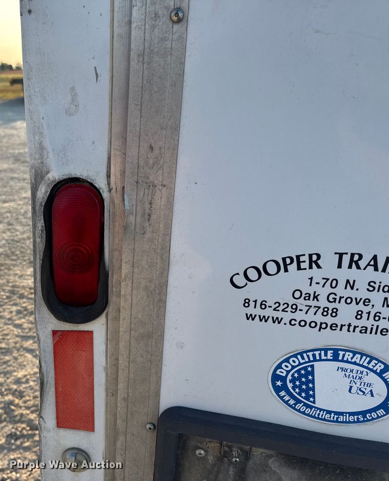 image for item DW6587 2009 Doolittle enclosed cargo trailer