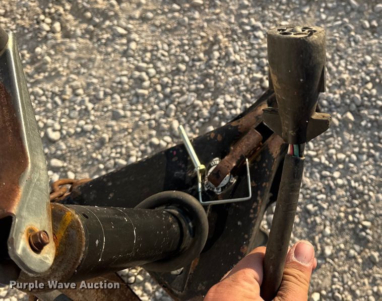 image for item DW6587 2009 Doolittle enclosed cargo trailer