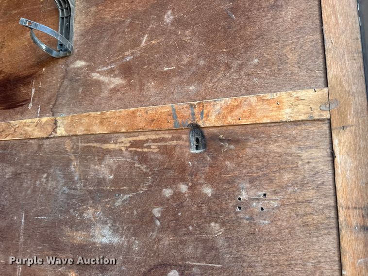 image for item DW6587 2009 Doolittle enclosed cargo trailer