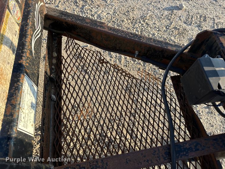 image for item DW6588 2015 Trailerman tilt deck equipment trailer