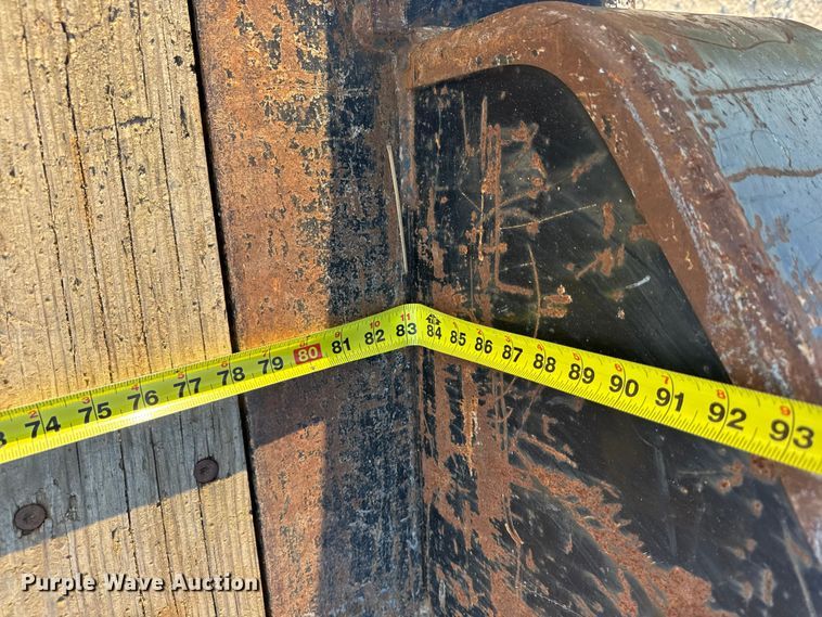 image for item DW6588 2015 Trailerman tilt deck equipment trailer