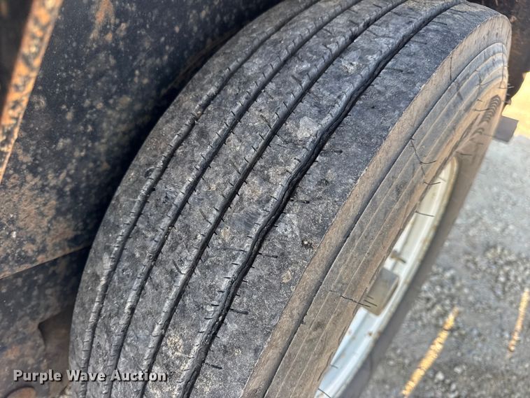 image for item DW6588 2015 Trailerman tilt deck equipment trailer