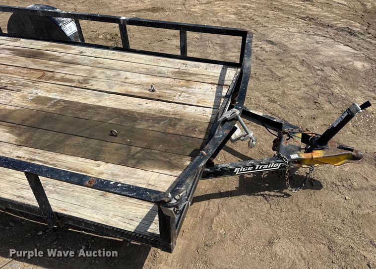 image for item DW6600 2011 R & W Trailer Mfg RTS7612 utility trailer