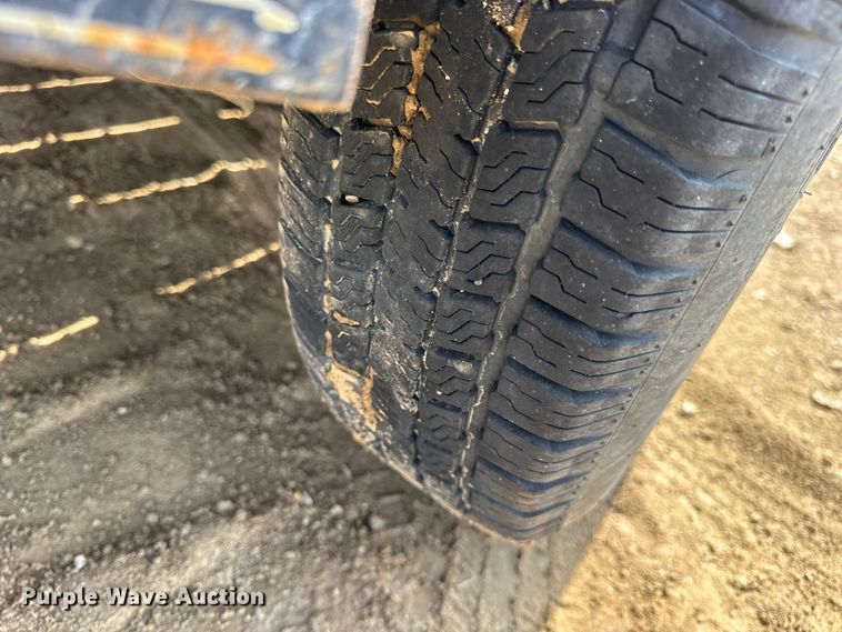 image for item DW6600 2011 R & W Trailer Mfg RTS7612 utility trailer