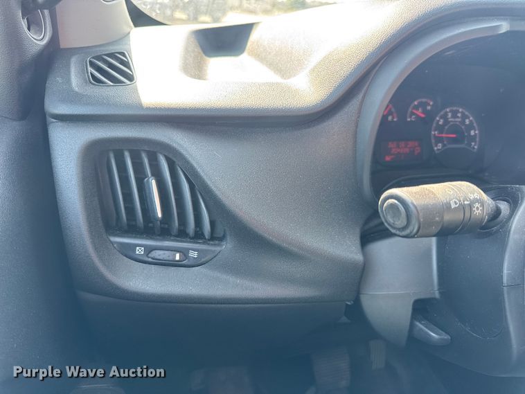 image for item DW6610 2015 RAM ProMaster City van