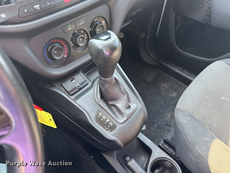 image for item DW6610 2015 RAM ProMaster City van