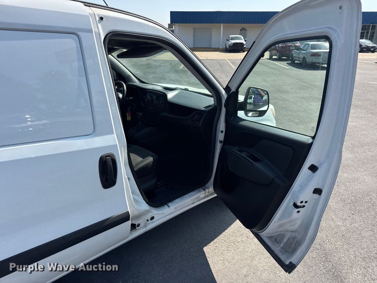 image for item DW6610 2015 RAM ProMaster City van