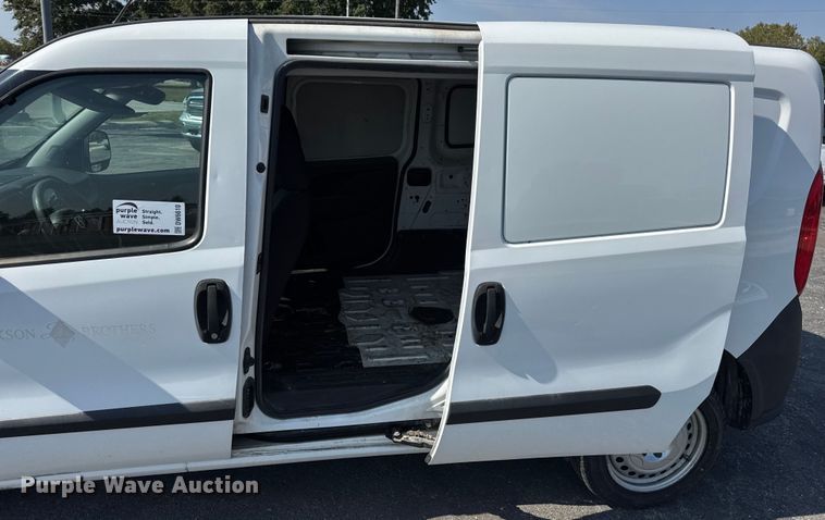 image for item DW6610 2015 RAM ProMaster City van