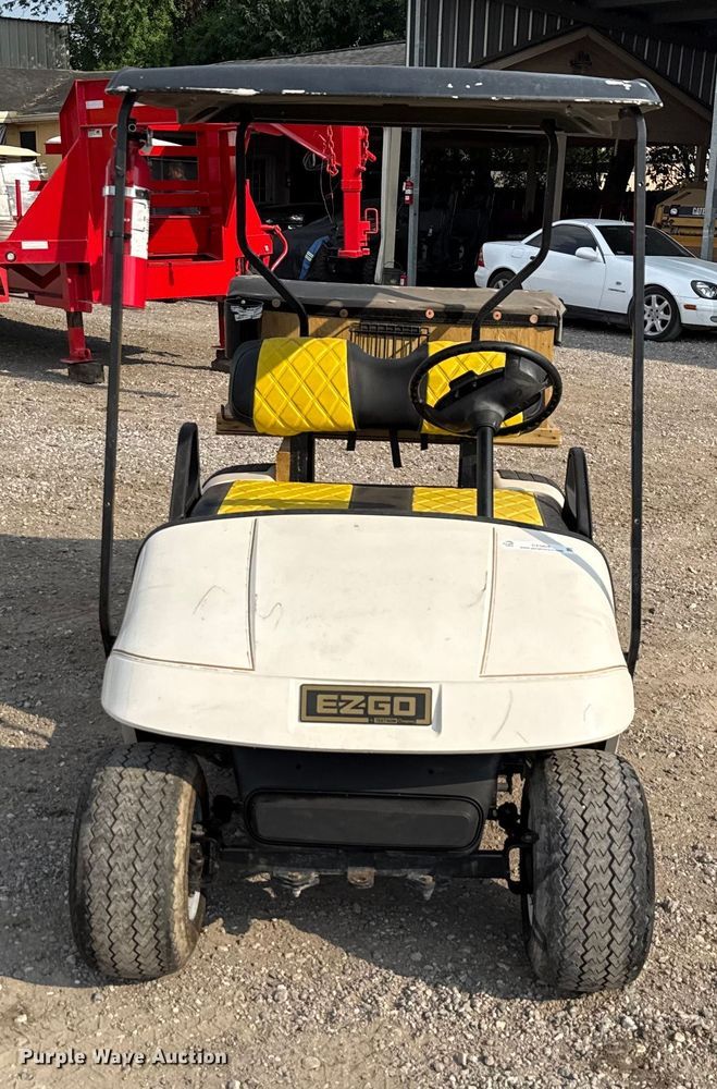 image for item DX5805 EZ-GO golf cart