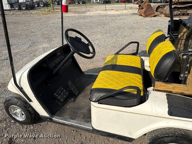 image for item DX5805 EZ-GO golf cart
