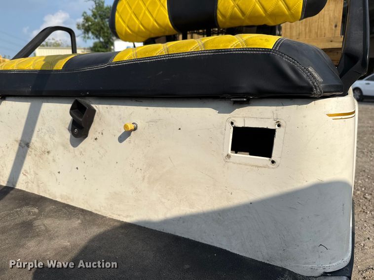 image for item DX5805 EZ-GO golf cart