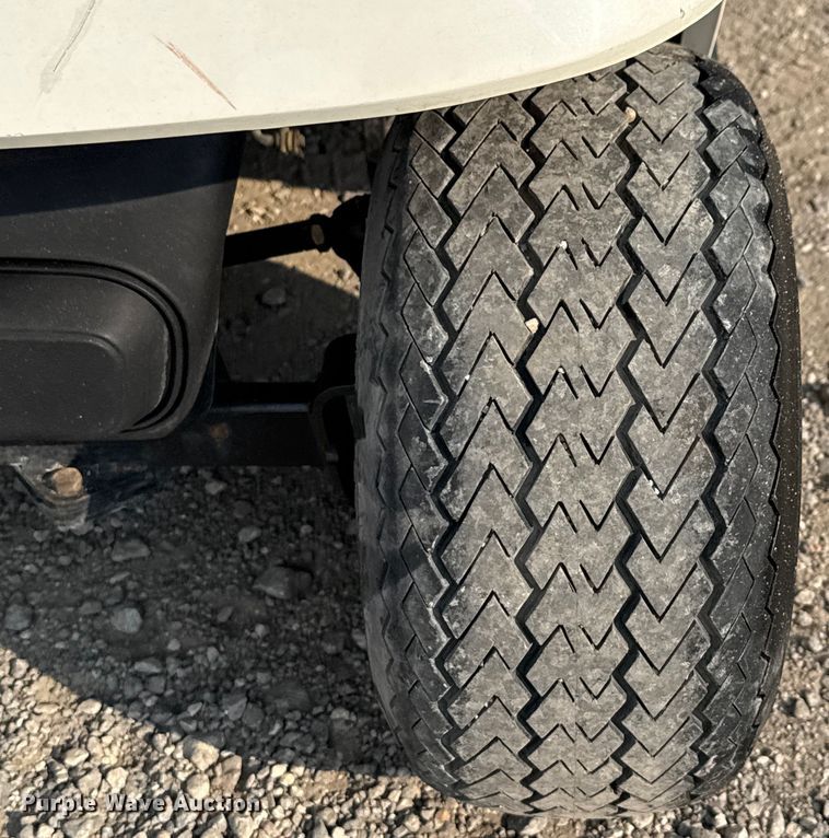 image for item DX5805 EZ-GO golf cart