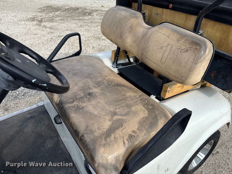 image for item DX5806 EZ-GO golf cart