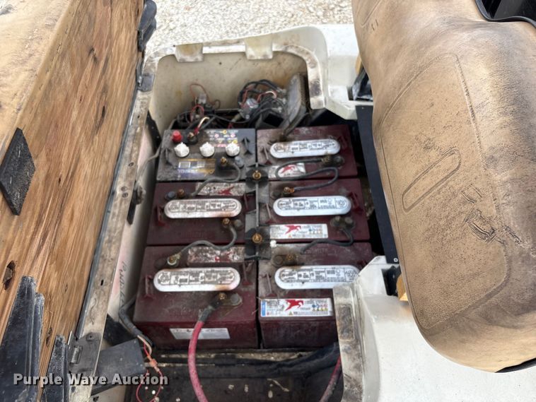 image for item DX5806 EZ-GO golf cart