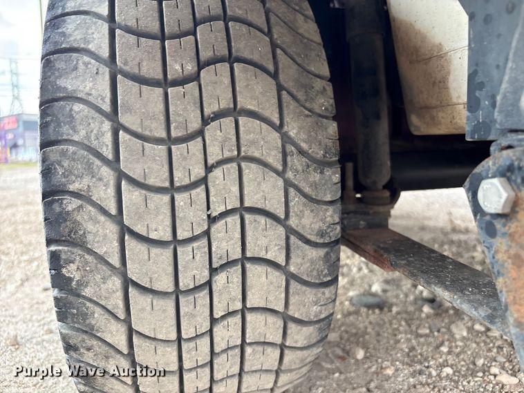 image for item DX5806 EZ-GO golf cart