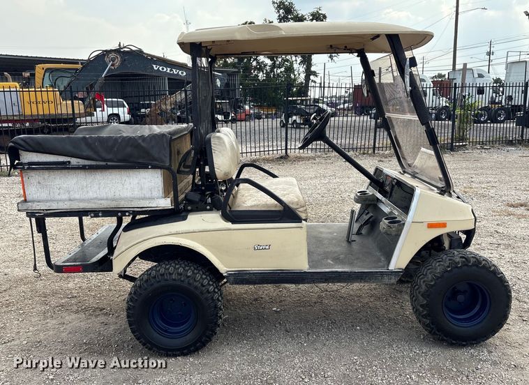 image for item DX5807 2005 Club Car golf cart