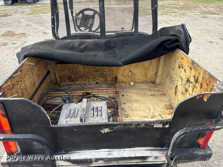 image for item DX5807 2005 Club Car golf cart