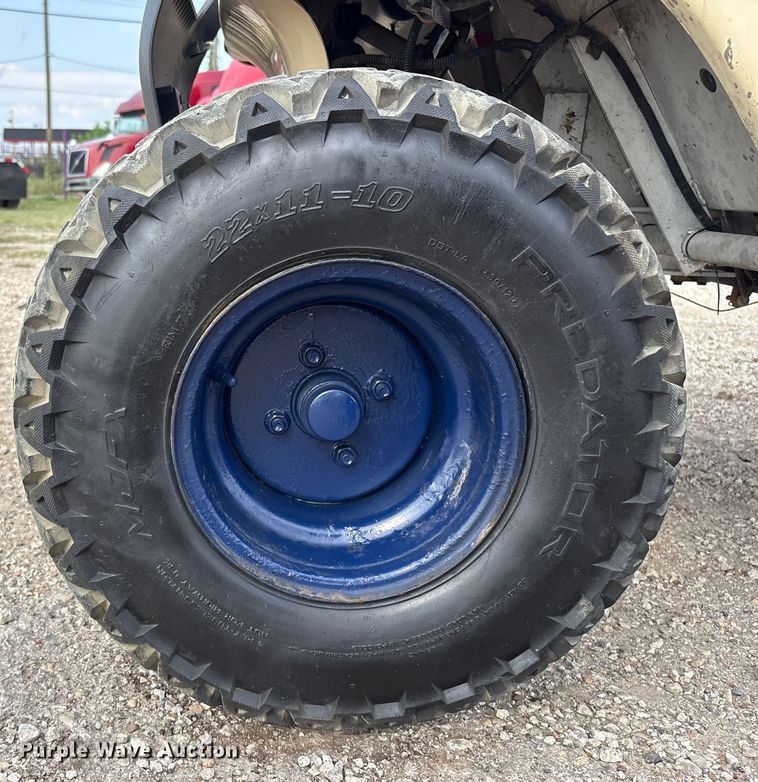 image for item DX5807 2005 Club Car golf cart