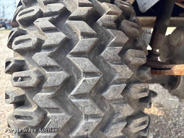 image for item DX5807 2005 Club Car golf cart