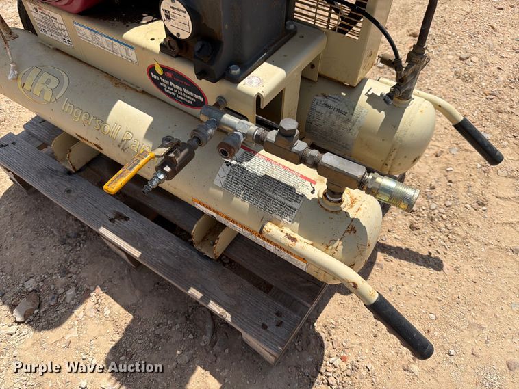 image for item DX5820 Ingersoll Rand SS3J5.5GH-WB GP air compressor