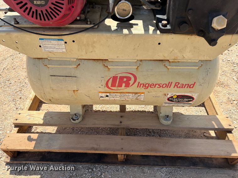 image for item DX5821 Ingersoll Rand 2475F13GH air compressor
