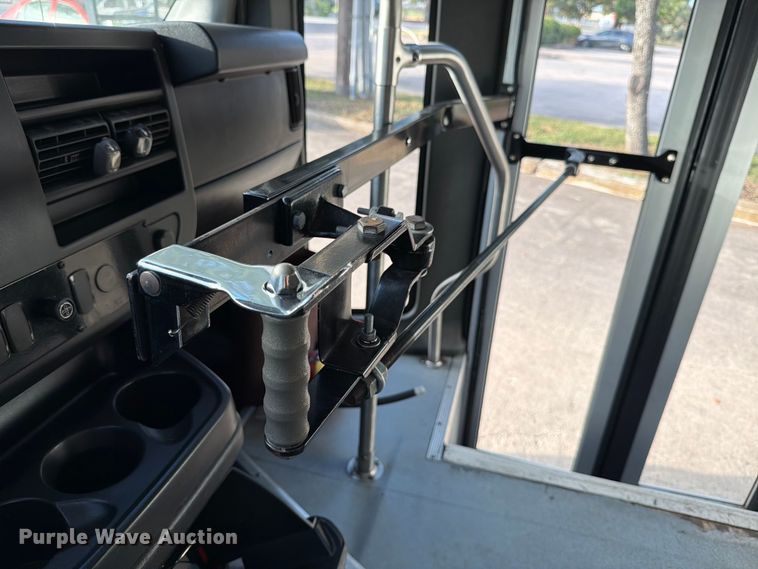 image for item DX5823 2017 Eldorado Chevrolet Express shuttle bus